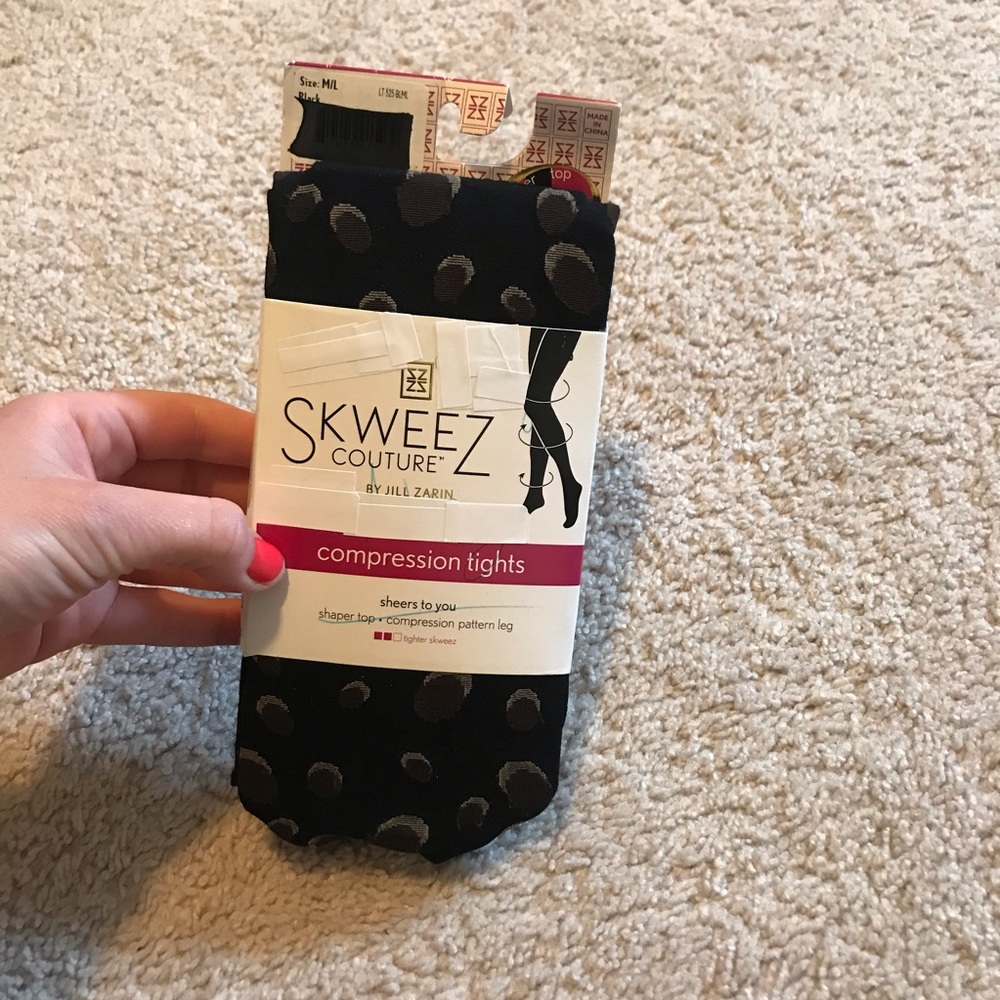 NWT Skweez Couture Compression Tights